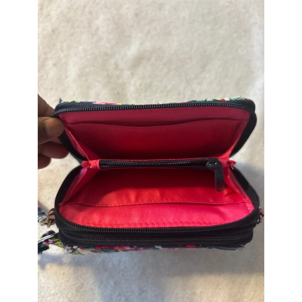 Vera Bradley Wristlet Wallet Womens Small‎ Blue Pink Floral Good Quilted Paisley